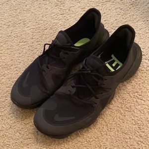All Black Nike Free RN 5.0 - only worn once!